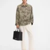 The Bateau long-sleeve shirt Long-sleeved and slanted pocket shirt