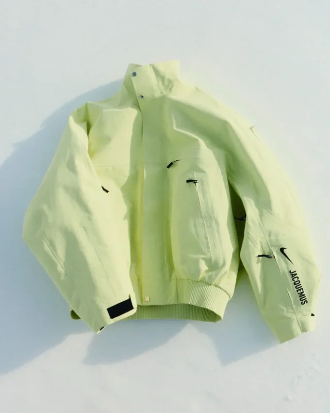 The Gore-Tex jacket Jacquemus + Nike 2-in-1 Gore-Tex jacket – Jacquemus + Nike collaboration