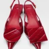 The low Duelo slingbacks Circle square kitten heels
